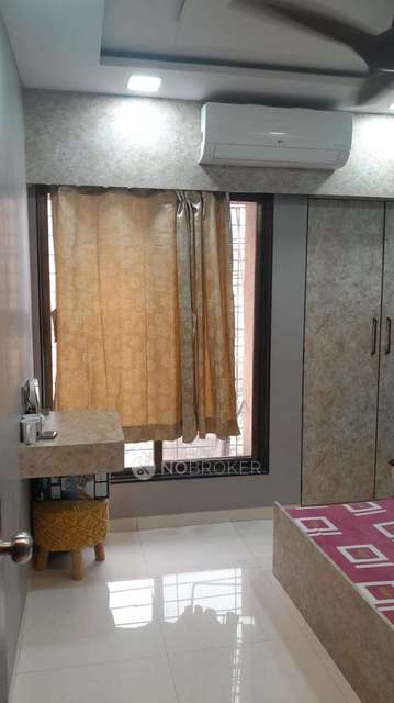 2 BHK Flat In Shivraj Heights Chs For Sale  In Kandivali West