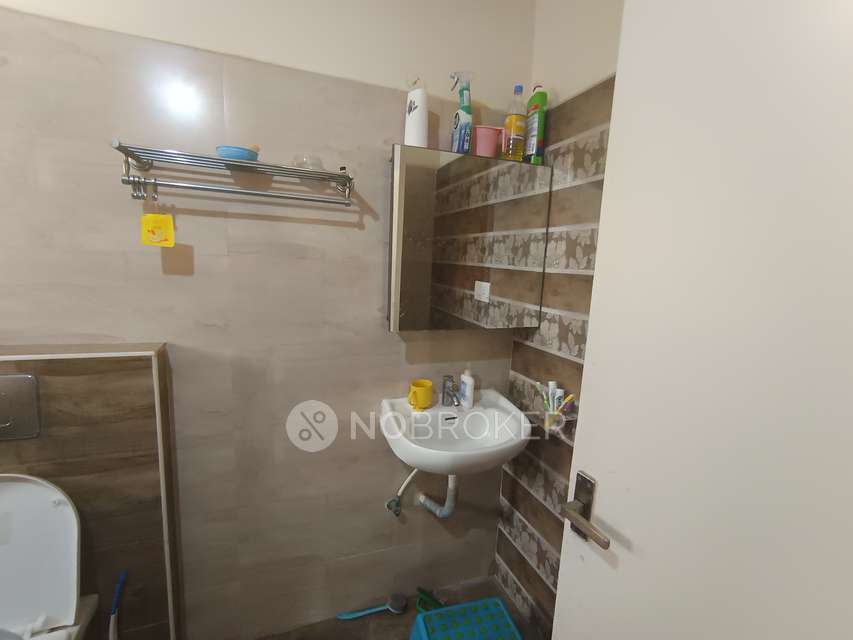 3 BHK Flat In Vaishnava Nilayam For Sale  In Sanjeeva Reddy Nagar