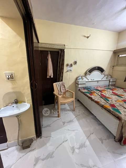 1 BHK Flat In Vishal Kunj Society For Sale  In Vishnu Garden