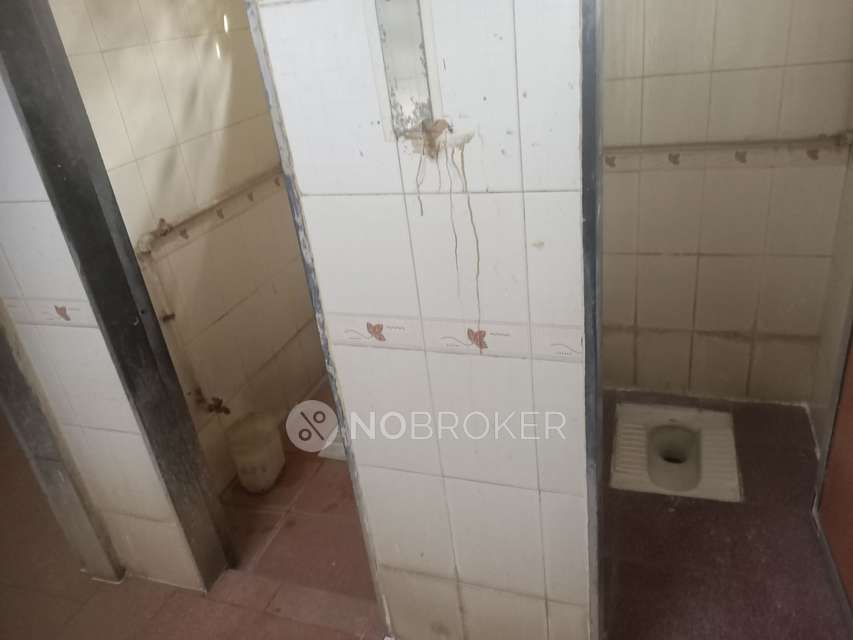 Godown/Warehouse in Chembur, Mumbai for sale 