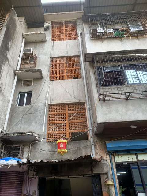 Godown/Warehouse in Chembur, Mumbai for sale 