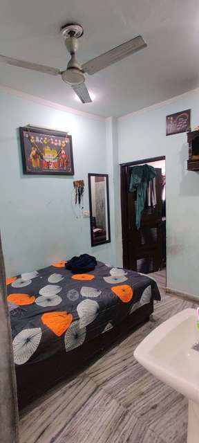 1 BHK Flat In Standalone Building  For Sale  In Tilak Nagar