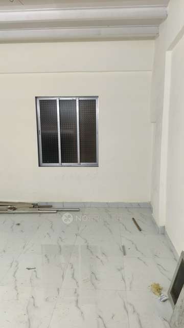 1 RK Flat For Sale  In Khar Danda