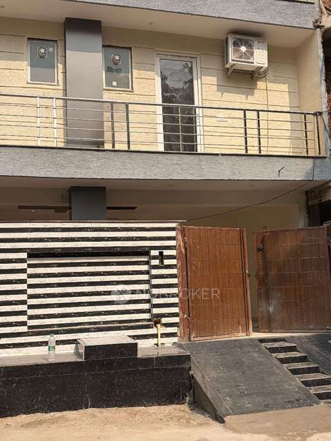 PG for Anyone in Community Center Sector 22b