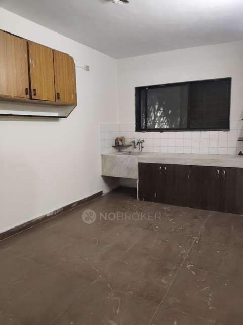 1 BHK Flat In Preetam Society for Rent  In  Salisbury Park