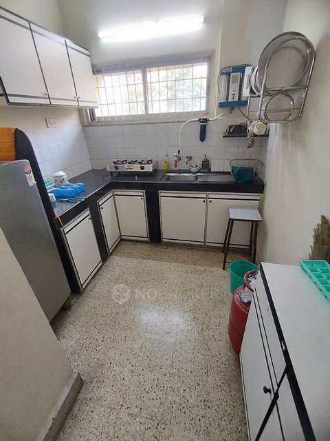 2 BHK Flat In Yak & Yeti Apartments,  For Sale  In Bund Garden Road