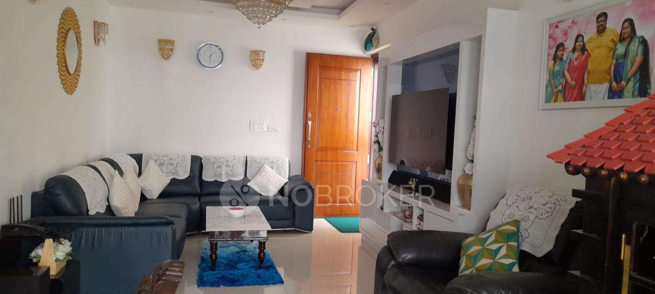 Single Room for Female In 2 BHK  In Inland Edilon, Yelahanka New Town, Bangalore In Yelahanka New Town, Bangalore