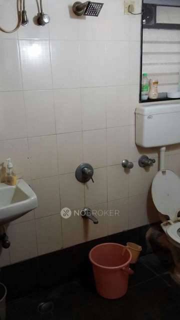 2 BHK Flat In Dheeraj Heritage Residency 2 For Sale  In Santacruz West