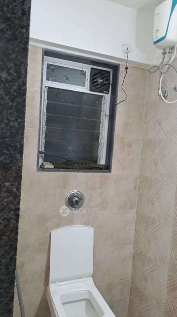 1 BHK Flat In Shree Siddi Tower For Sale  In Kurla