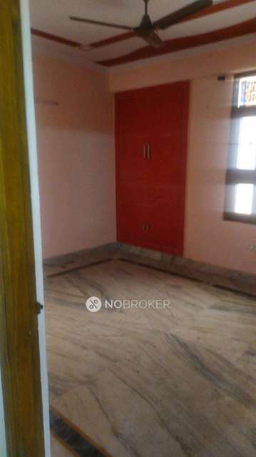 3 BHK Flat In Utc Aastha Apartment Building for Rent  In Raj Bagh