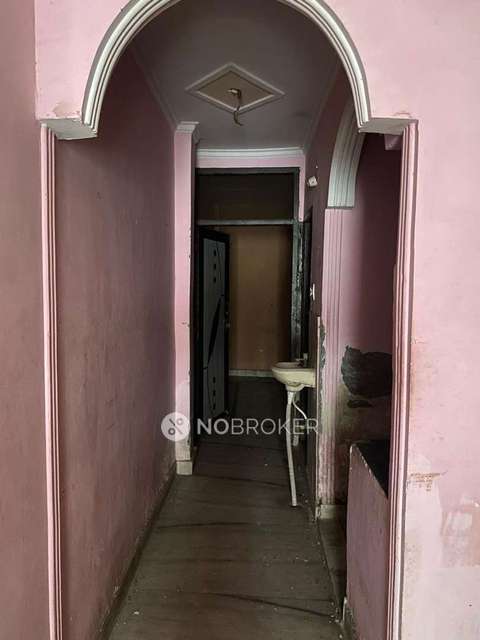 1 BHK Flat In Standalone Building  For Sale  In Uttam Nagar 