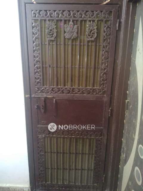 2 BHK Flat In Dlf Ankur Vihar For Sale  In  Ankur Vihar