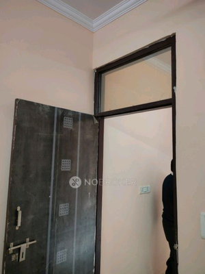 1 BHK Flat In D-1747,sector 3,rohini. For Sale  In Sector 3 Rohini