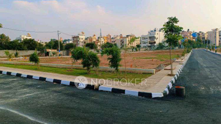 Plot For Sale  In Oraiyan Maharshi  Residency In Magadi Main Road