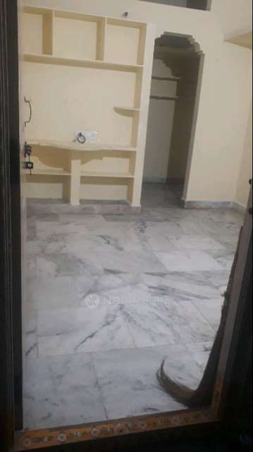 1 RK Flat In Sb for Rent  In Parsigutta X Road