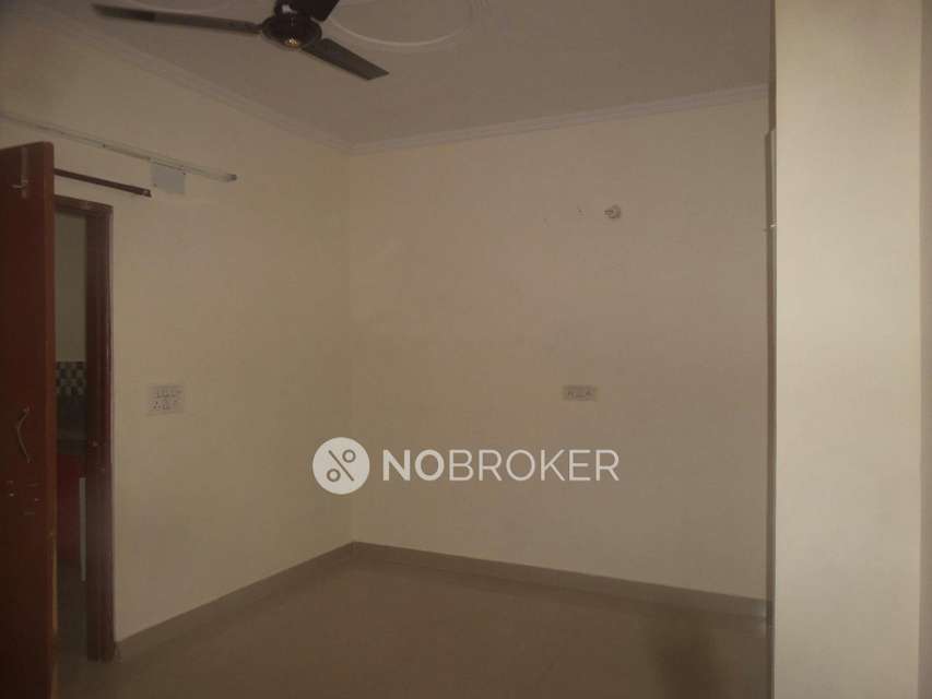2 BHK Flat For Sale  In New Ashok Nagar
