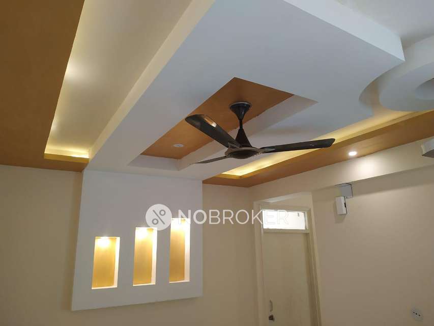 2 BHK Flat In Rof Aalayas For Sale  In Sector-102