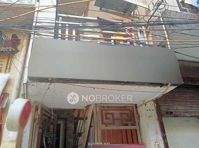 Shop in Govindpuri, Delhi for Rent 