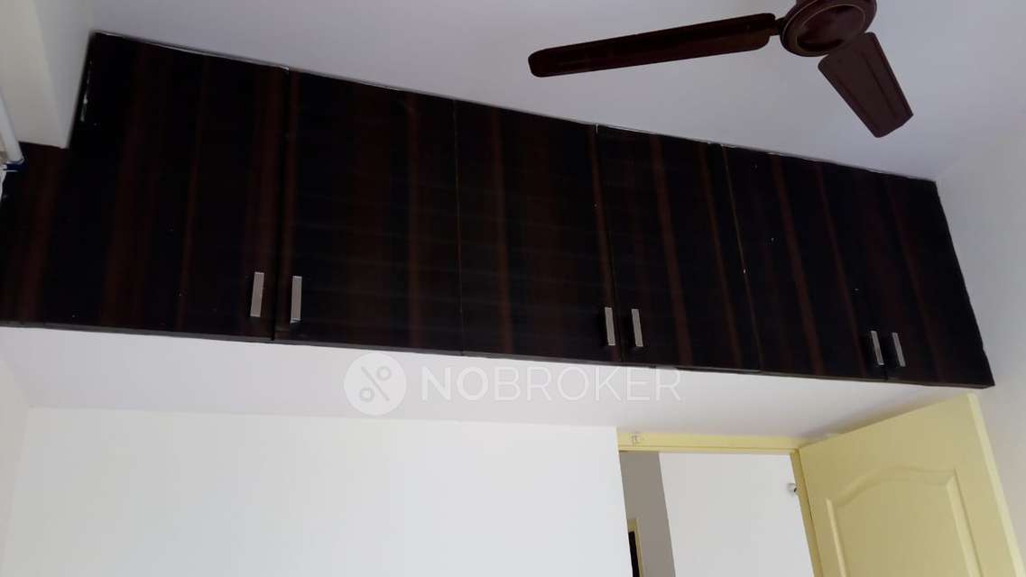 2 BHK Flat In Icon Honeypool For Sale  In Bommasandra