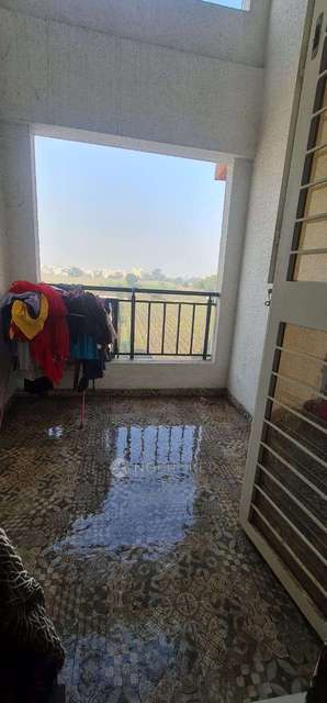 2 BHK Flat In Aquarium  for Rent  In Pimpri-chinchwad