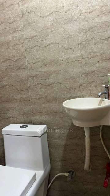 3 BHK Flat In  Enclave For Sale  In *********** Munawar Enclave, Jamali Kunta, Aruna Colony, Toli Chowki, Hyderabad, Telangana 500008, India