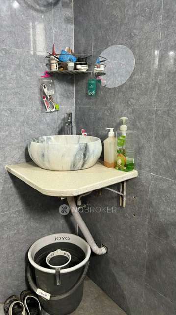 3 BHK Flat In  Enclave For Sale  In *********** Munawar Enclave, Jamali Kunta, Aruna Colony, Toli Chowki, Hyderabad, Telangana 500008, India