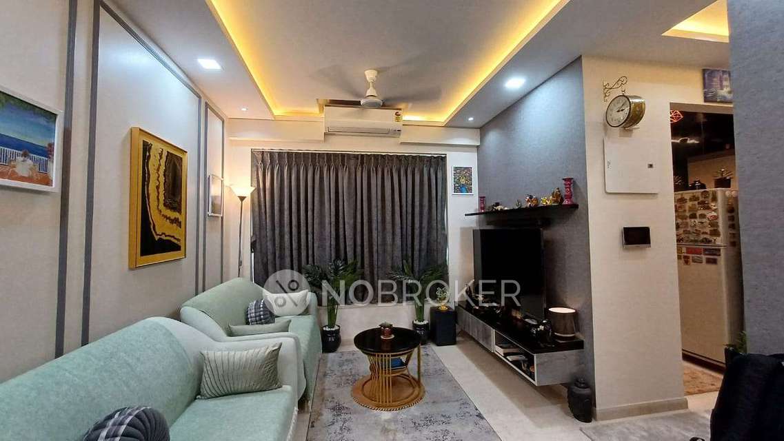2 BHK Flat In Kalpataru Paramount C For Sale  In Kapurbawdi