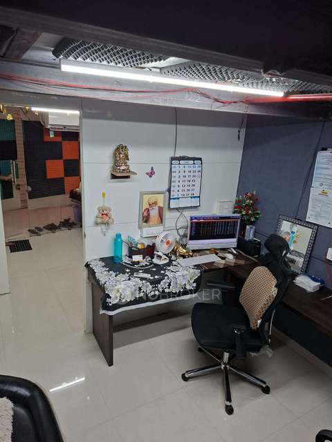 Office Space in Metro Plaza, Mumbai for Rent 