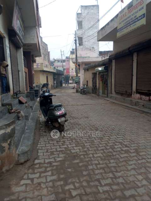 4+ BHK House For Sale  In 3850, Block G, Bharat Colony, Sector 87, Neharpar Faridabad, New Delhi, Faridabad, Haryana 121002, India