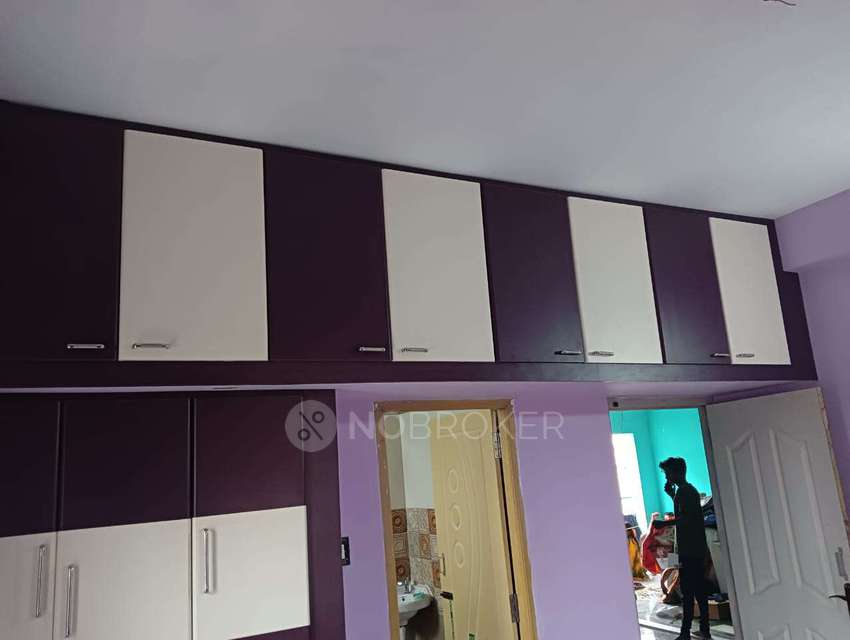 2 BHK Flat In Joint Venture  For Sale  In Pallikaranai