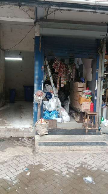 Shop in Lower Parel, Mumbai for sale 