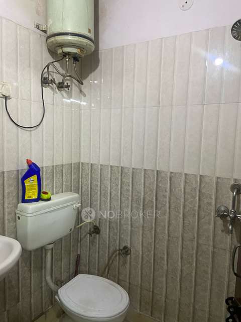 2 BHK Flat For Sale  In Niti Khand I, Indirapuram