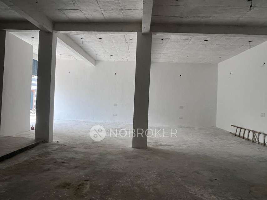 Godown/Warehouse in Ghitorni, Delhi for Rent 