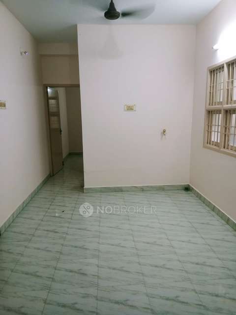 2 BHK Flat In Chozhan Apartments For Sale  In Poompuhar Nagar, Ambattur