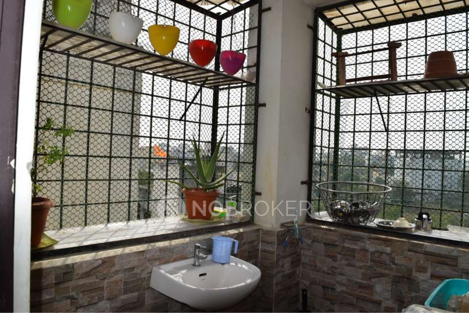 2 BHK Flat In Gruha Lakshmi Pride For Sale  In Chanda Nagar