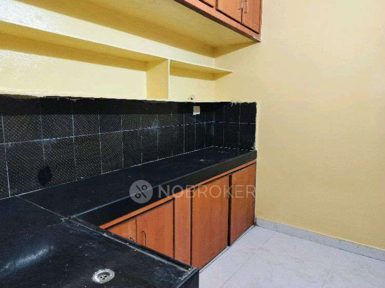 3 BHK Flat In Tirumala Padmavati Apts For Sale  In Bagh Amberpet,