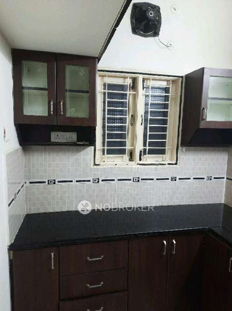 2 BHK Flat In Srinivasa Enclave For Sale  In Thoraipakkam