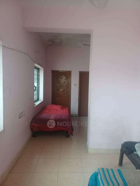 1 BHK Flat In Sanjeeva  Acarde For Sale  In Gandi Maisamma