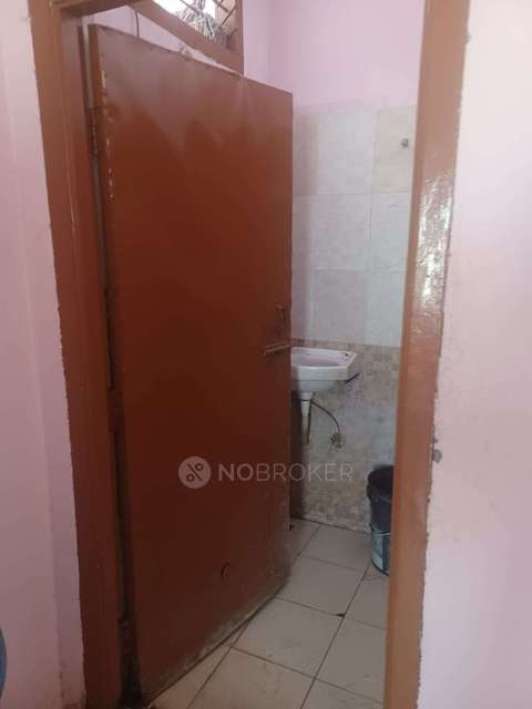 1 BHK Flat In Sanjeeva  Acarde For Sale  In Gandi Maisamma