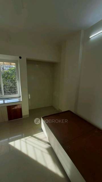 2 BHK Flat In Devashree Gardens Complex For Sale  In Thane West