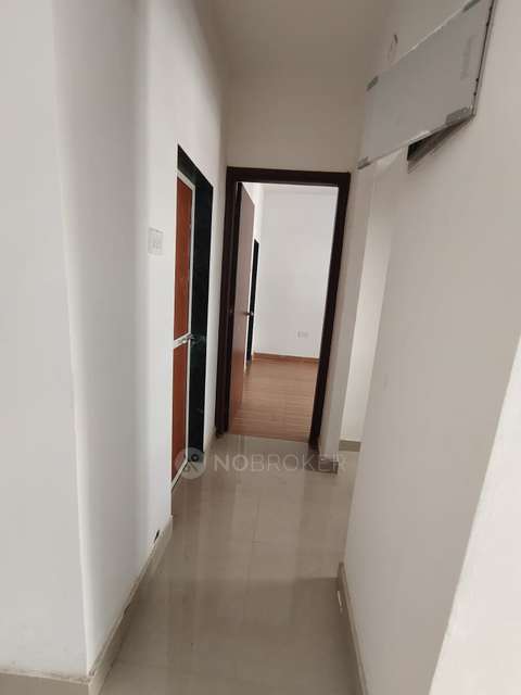 1 BHK Flat In Db Ozone For Sale  In Dahisar East