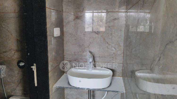 2 BHK Flat In Raichandani Pentagon Towers for Rent  In Karve Nagar