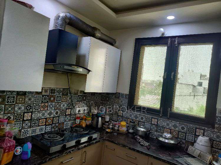 3 BHK Flat In Jai Govinda Apartment For Sale  In  Shyam Kunj