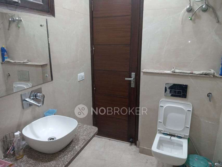 PG for Boys in Pitampura