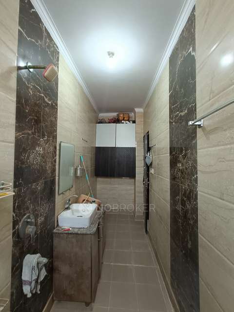 3 BHK Flat In Gayatri Apartment  For Sale  In Sadh Nagar Ii, Palam