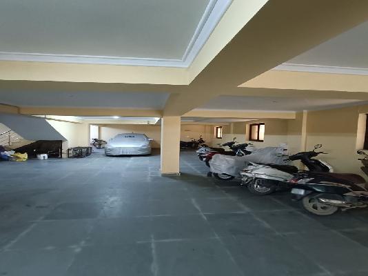 3 BHK Flat In Gayatri Apartment  For Sale  In Sadh Nagar Ii, Palam