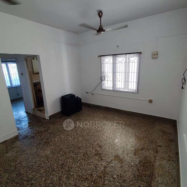 1 BHK Flat In Vijay Shanthi Chandan Apartments For Sale  In Choolaimedu