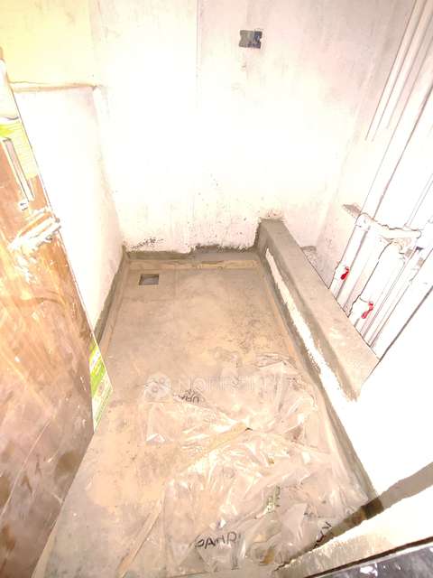 2 BHK Flat In Mahavir Square For Sale  In Thane West