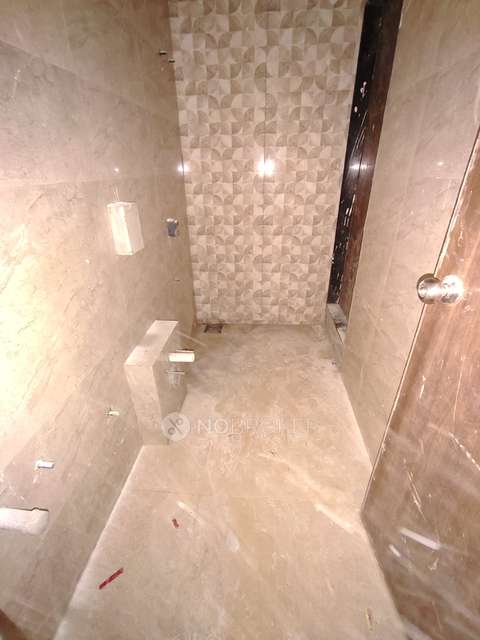 2 BHK Flat In Mahavir Square For Sale  In Thane West