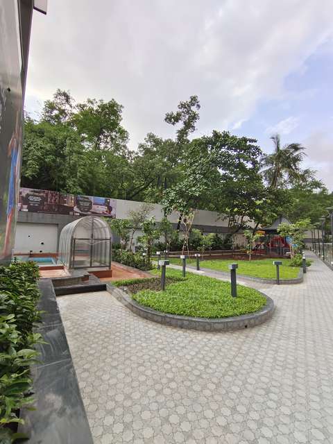 2 BHK Flat In Mahavir Square For Sale  In Thane West